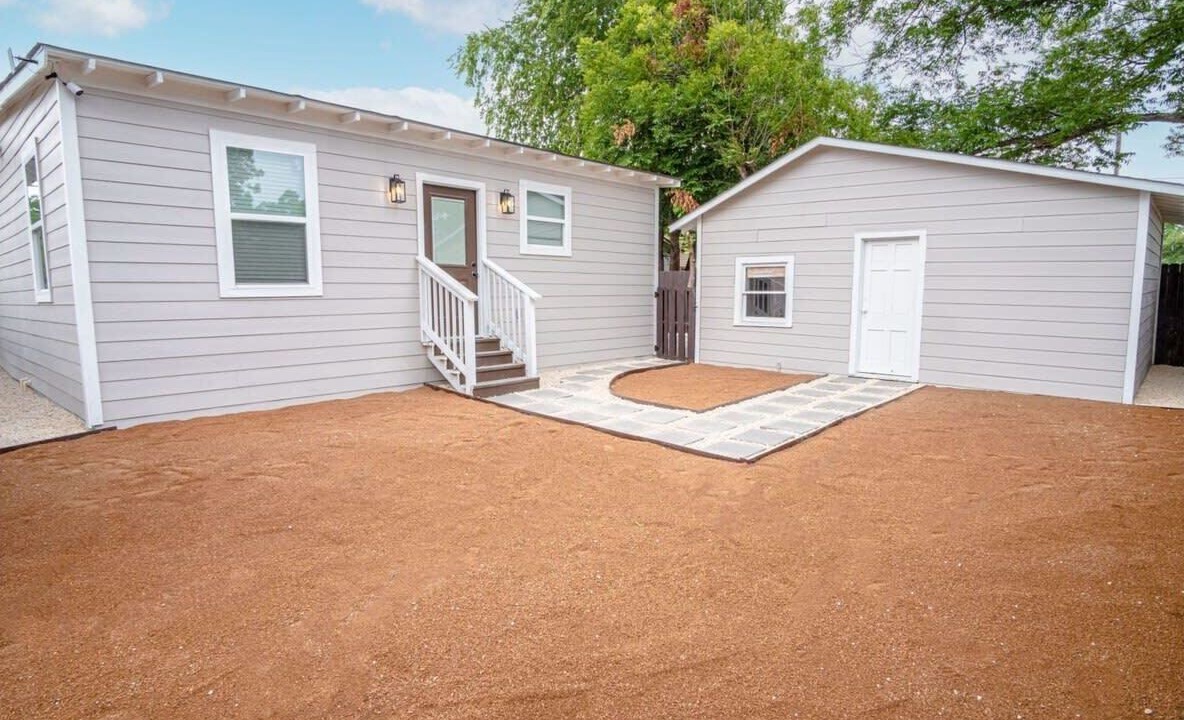 Photo of Outdoor in Near East Side