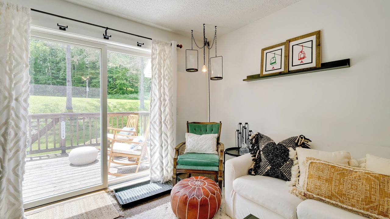 Photo of Livingroom in Londonderry