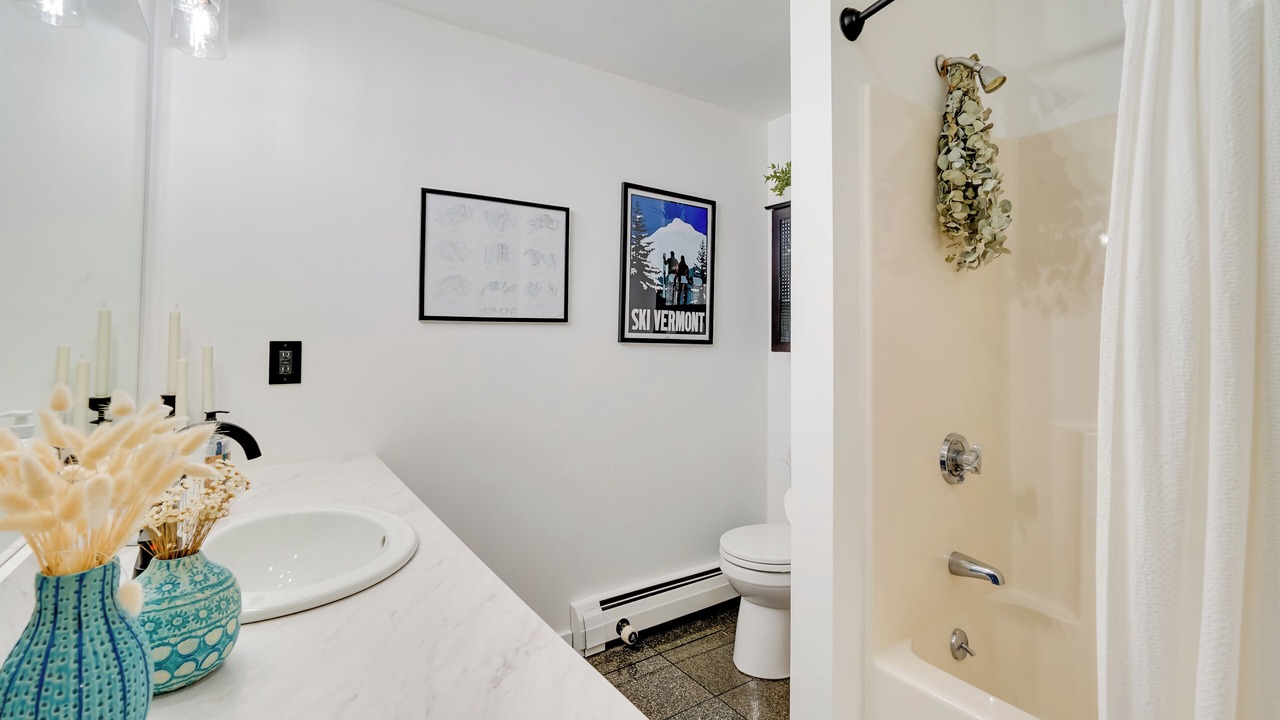 Photo of Bathroom in Londonderry