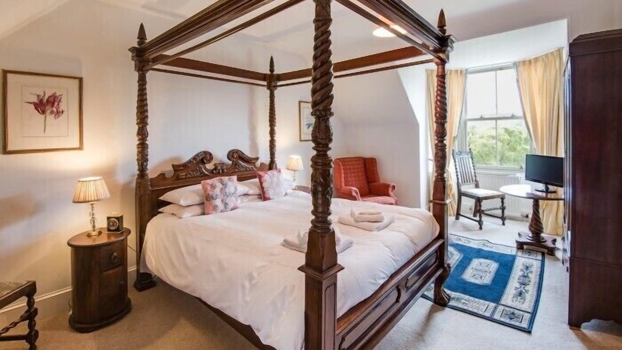 Photo of Bedroom in Braemar