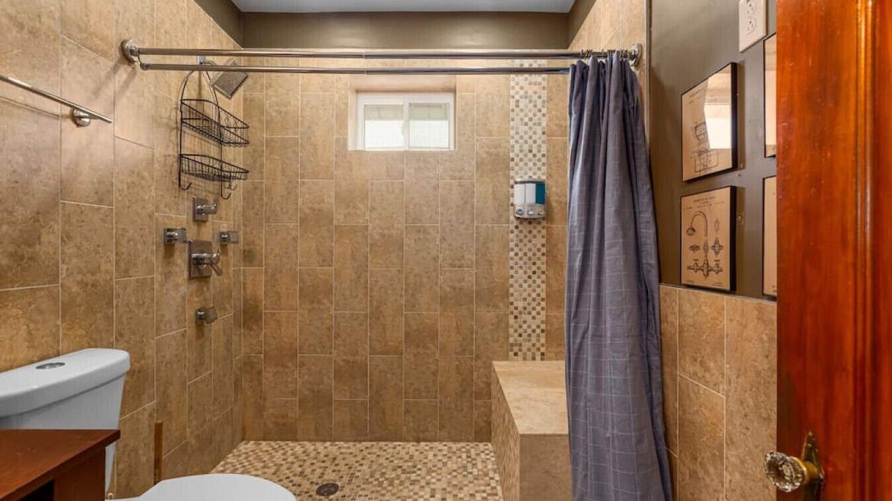 Photo of Bathroom in The Hill