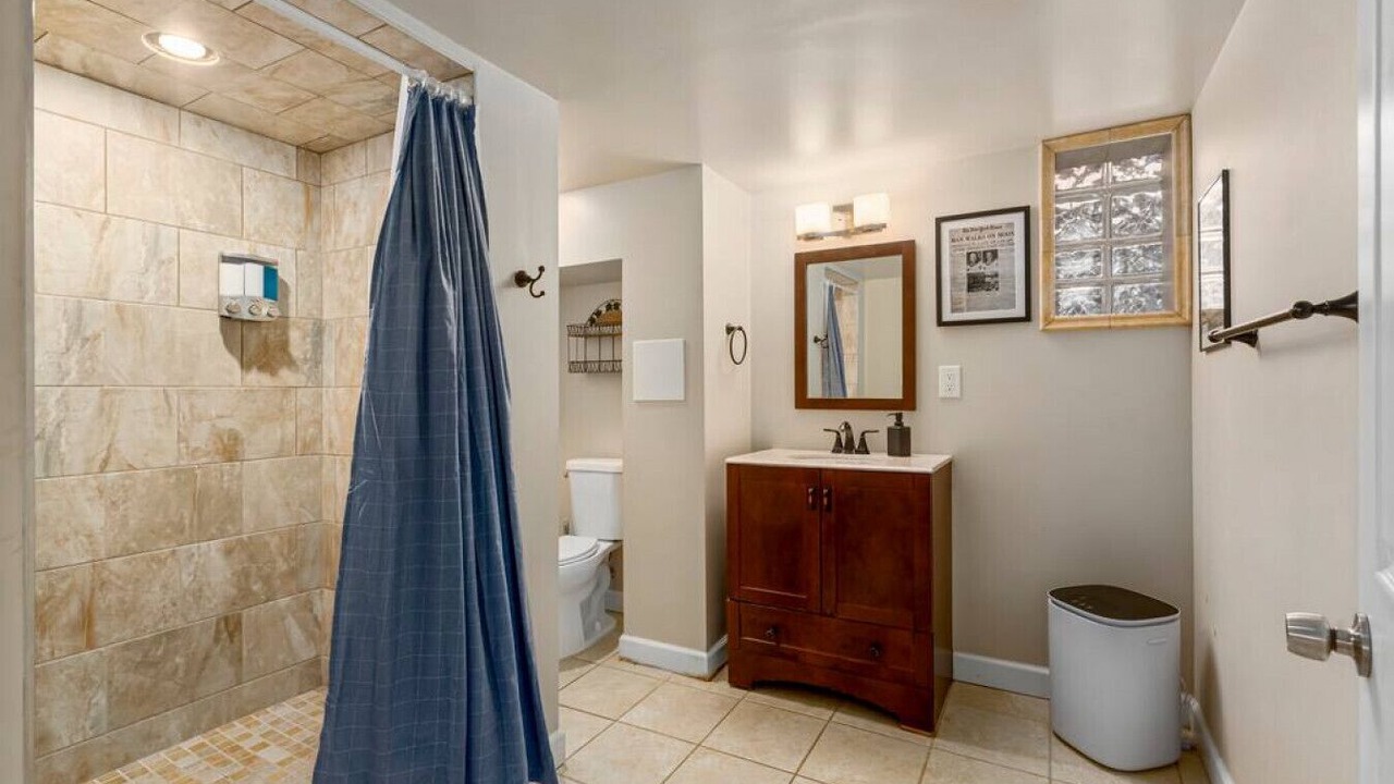 Photo of Bathroom in The Hill