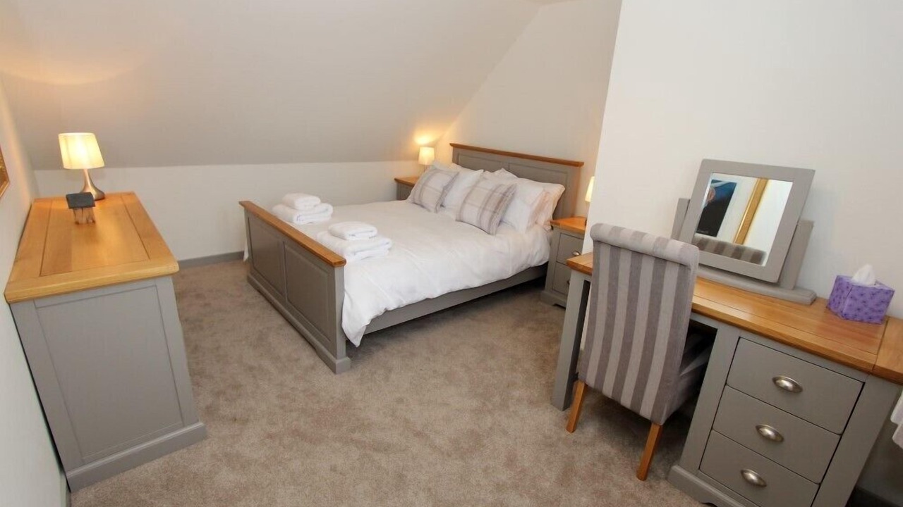 Photo of Bedroom in Harris