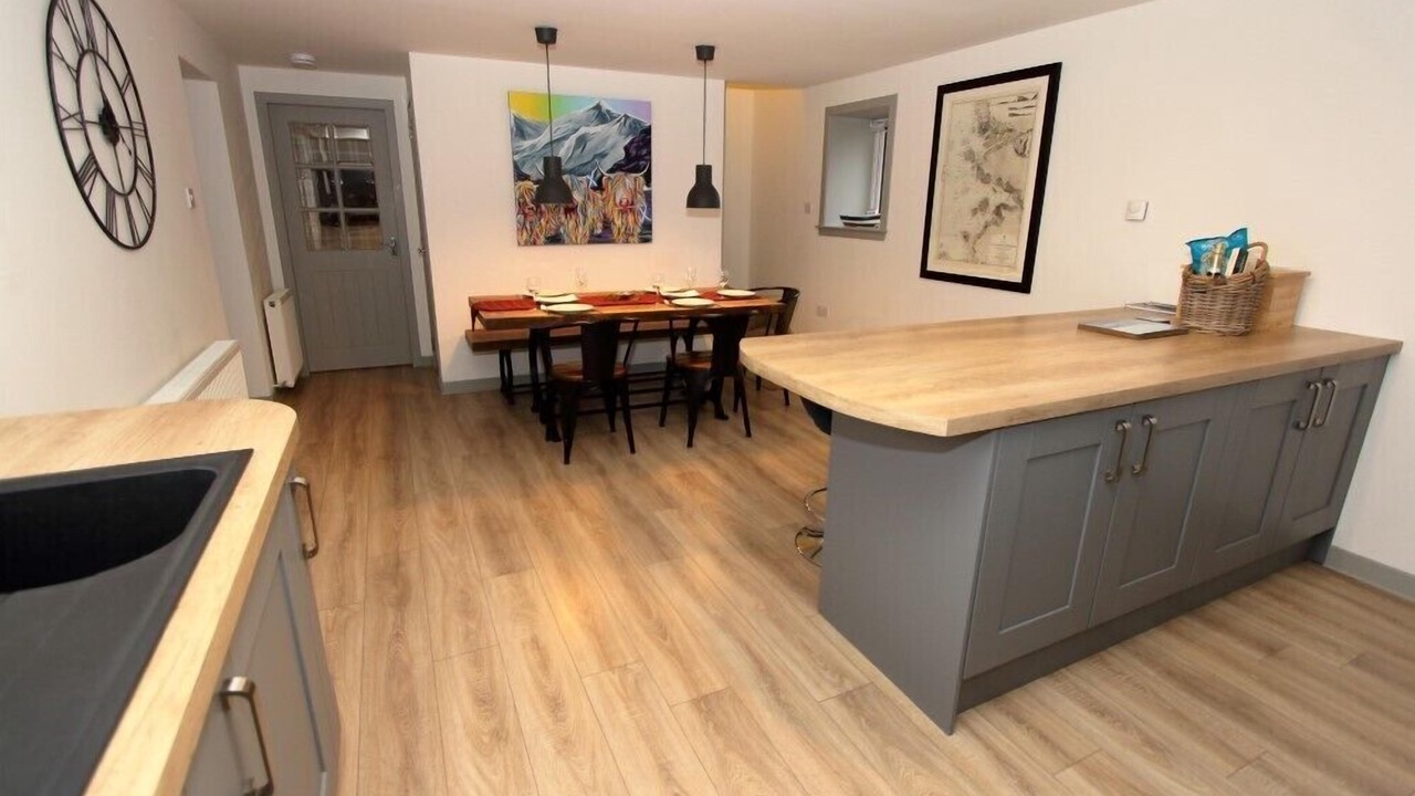 Photo of Others in Harris