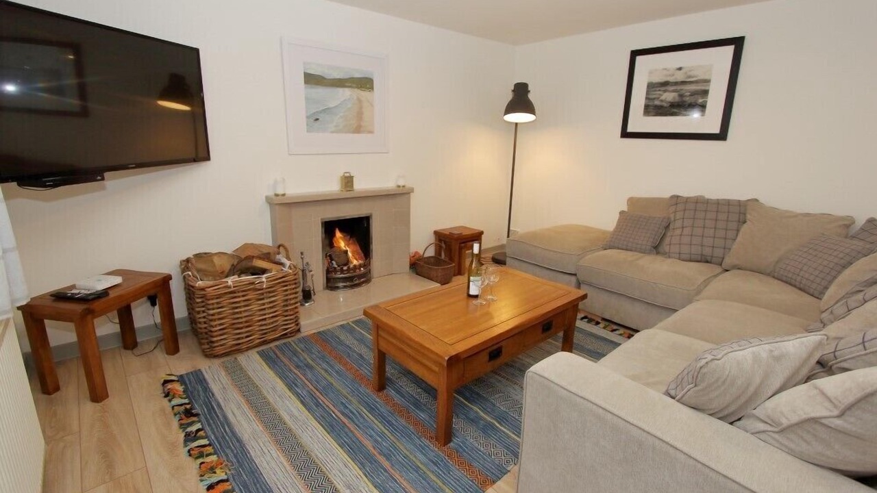 Photo of Livingroom in Harris