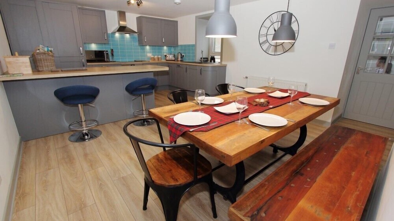 Photo of Others in Harris