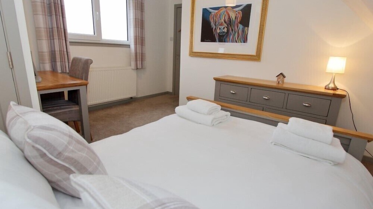 Photo of Bedroom in Harris