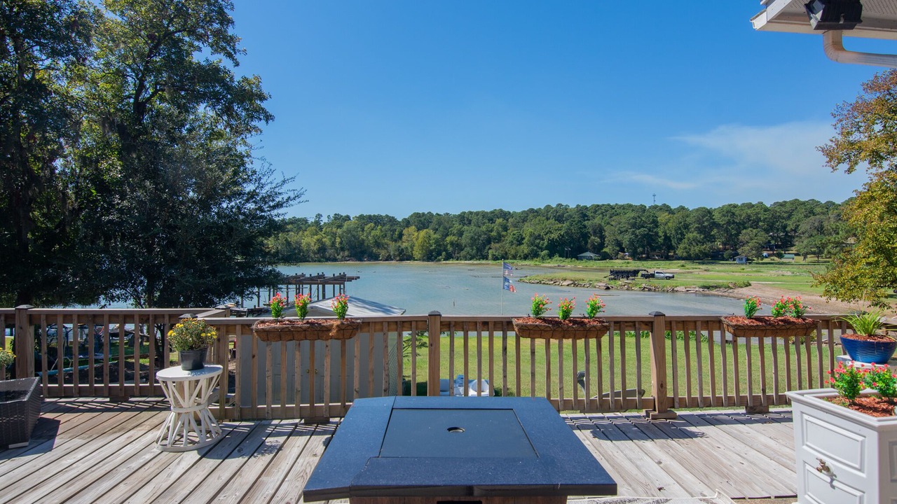 Photo of Patio Balcony in Pointblank