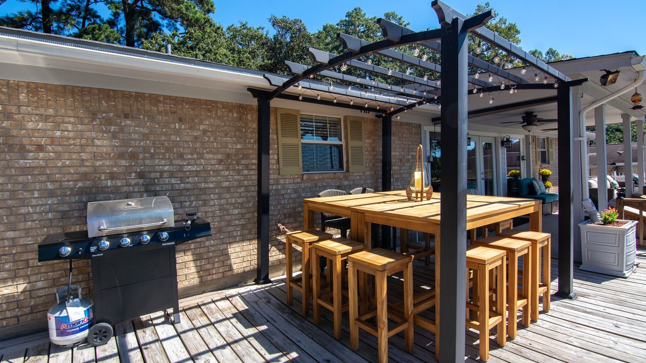 Photo of Outdoor in Pointblank