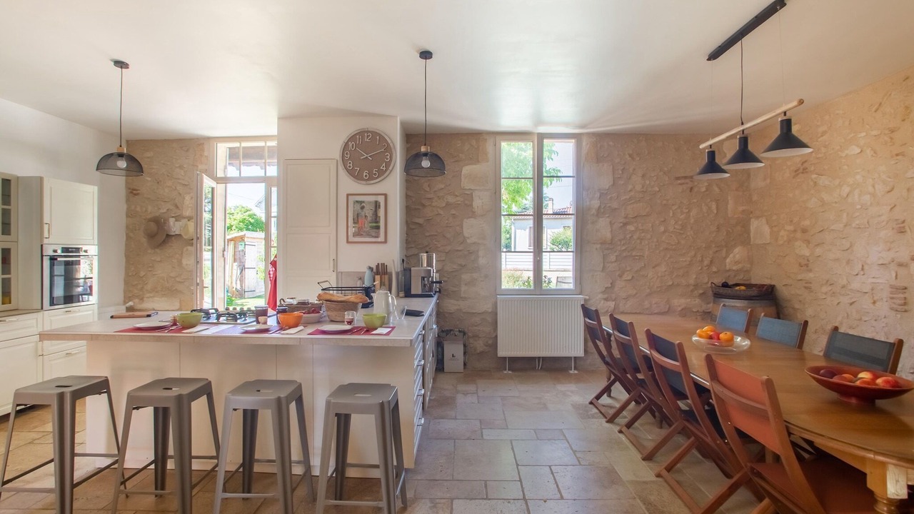 Photo of Others in Bergerac