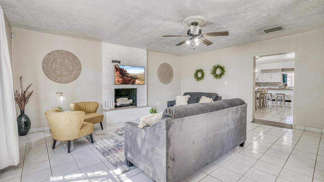 Photo of Livingroom in El Paso