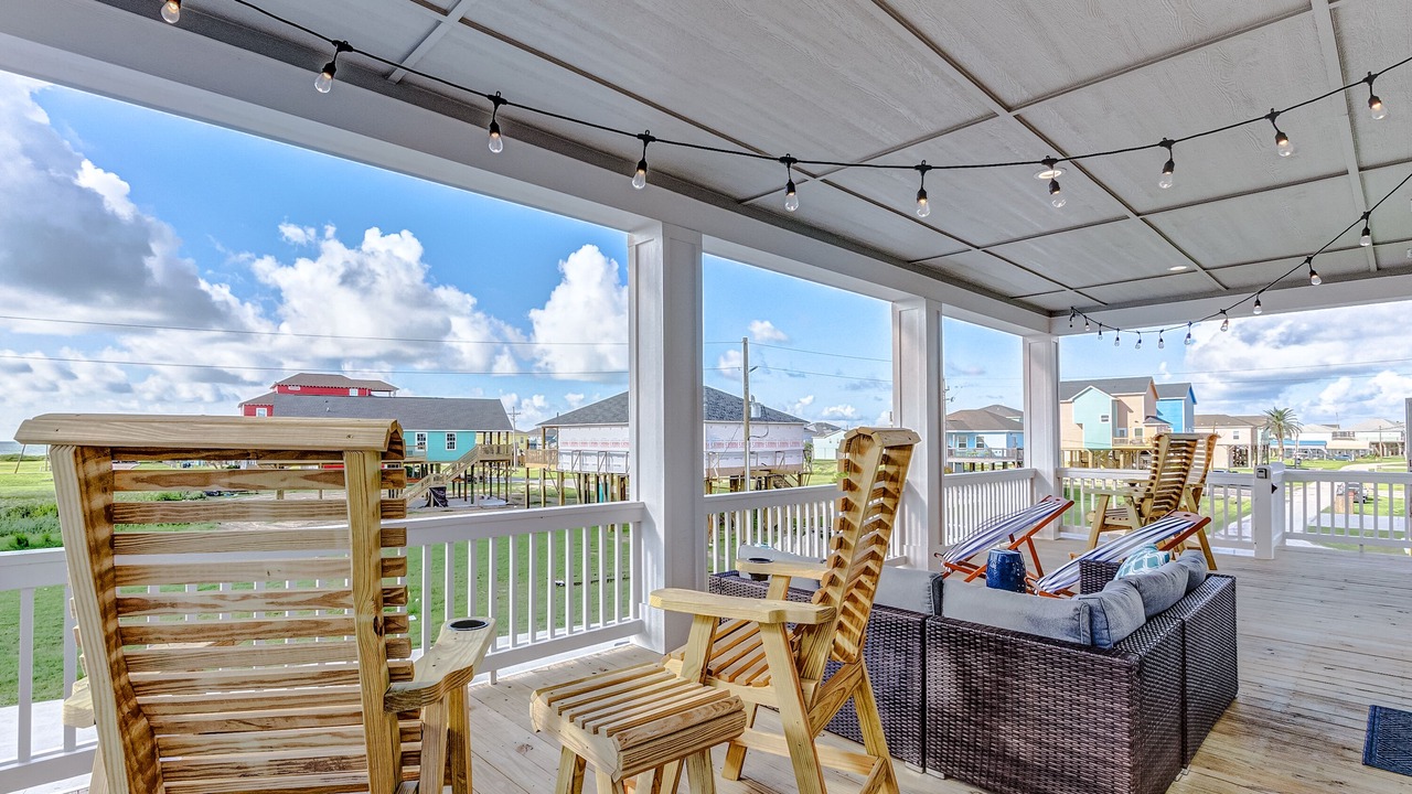 Photo of Patio Balcony in Crystal Beach