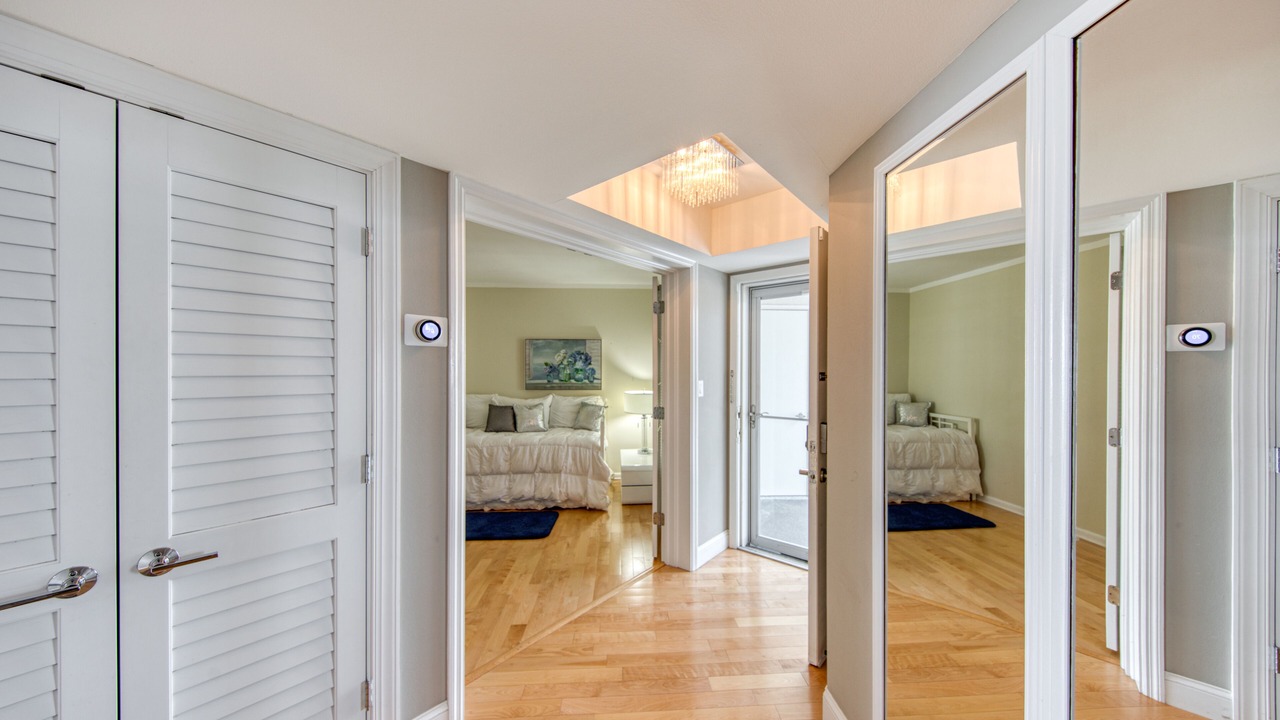 Photo of Bedroom in Bayway Isles