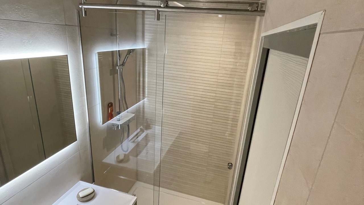 Photo of Bathroom in Carnon-Plage