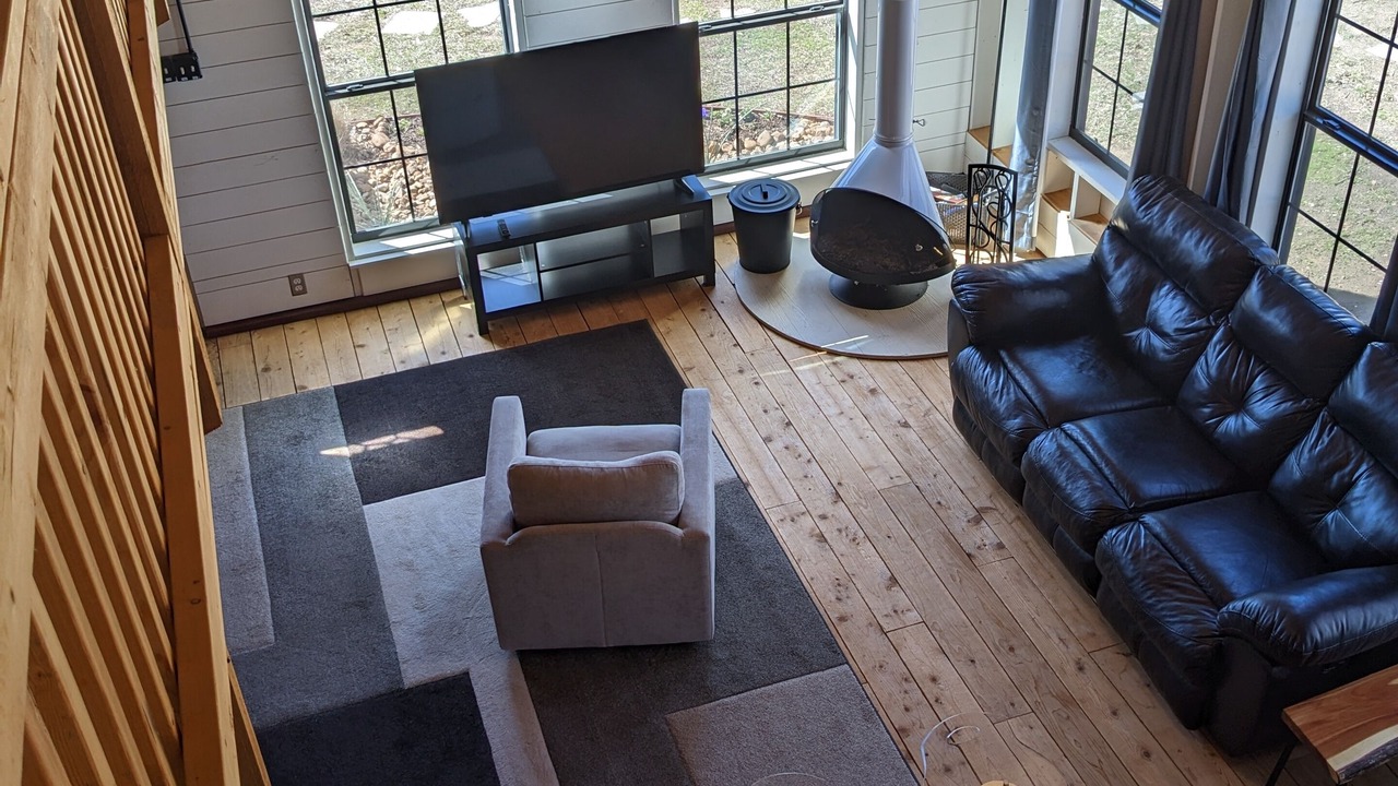Photo of Livingroom in Telephone