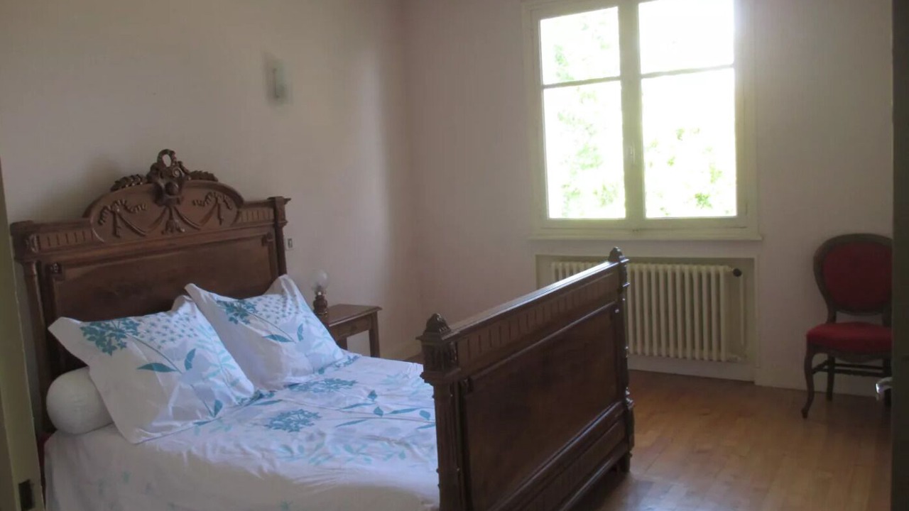Photo of Bedroom in Charnay-les-Macon
