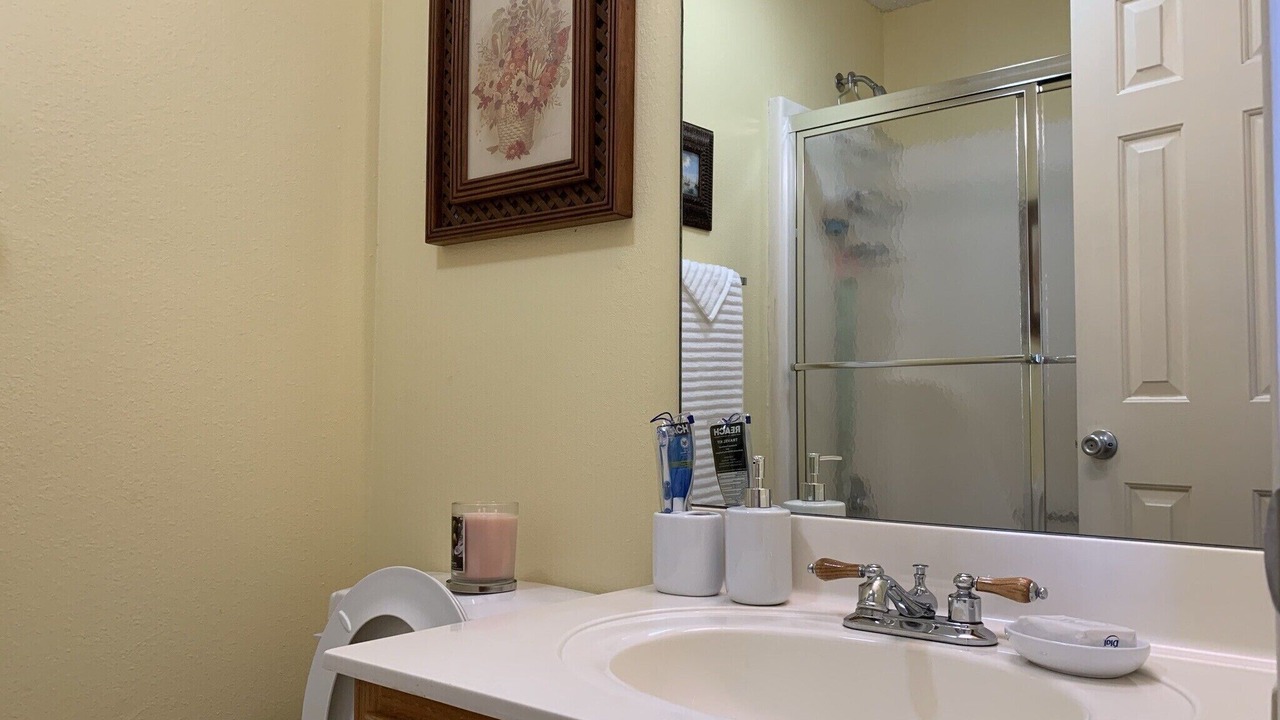 Photo of Bathroom in Mid America