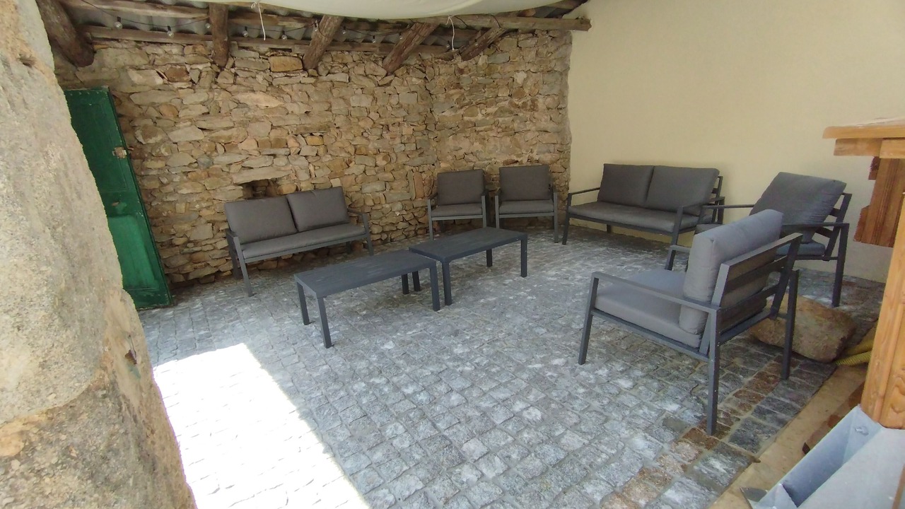 Photo of Patio Balcony in Laurac-en-Vivarais