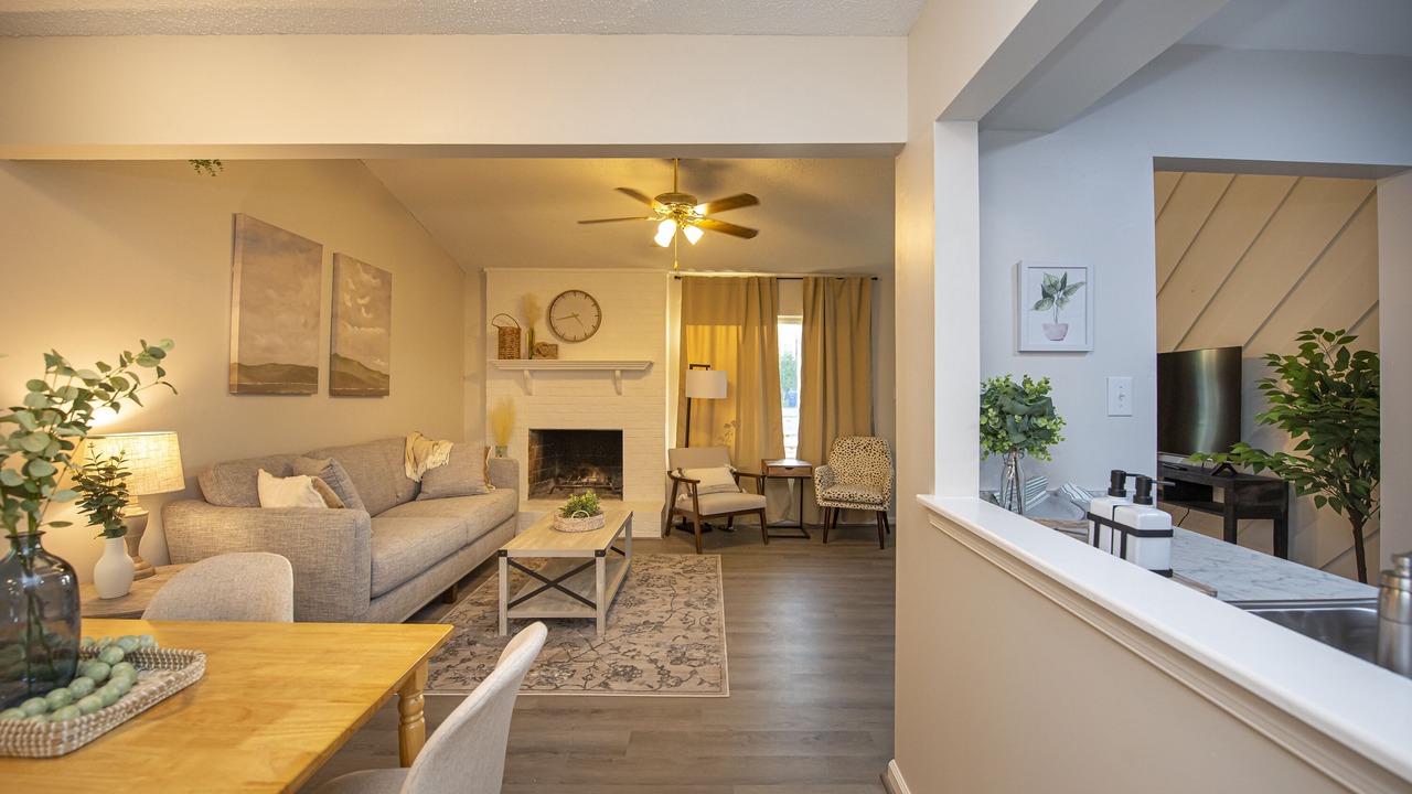 Photo of Livingroom in Virginia Beach