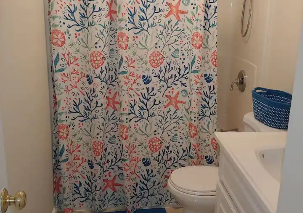 Photo of Bathroom in Clay