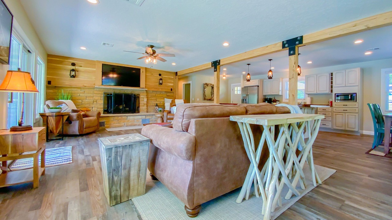 Photo of Livingroom in Flippin