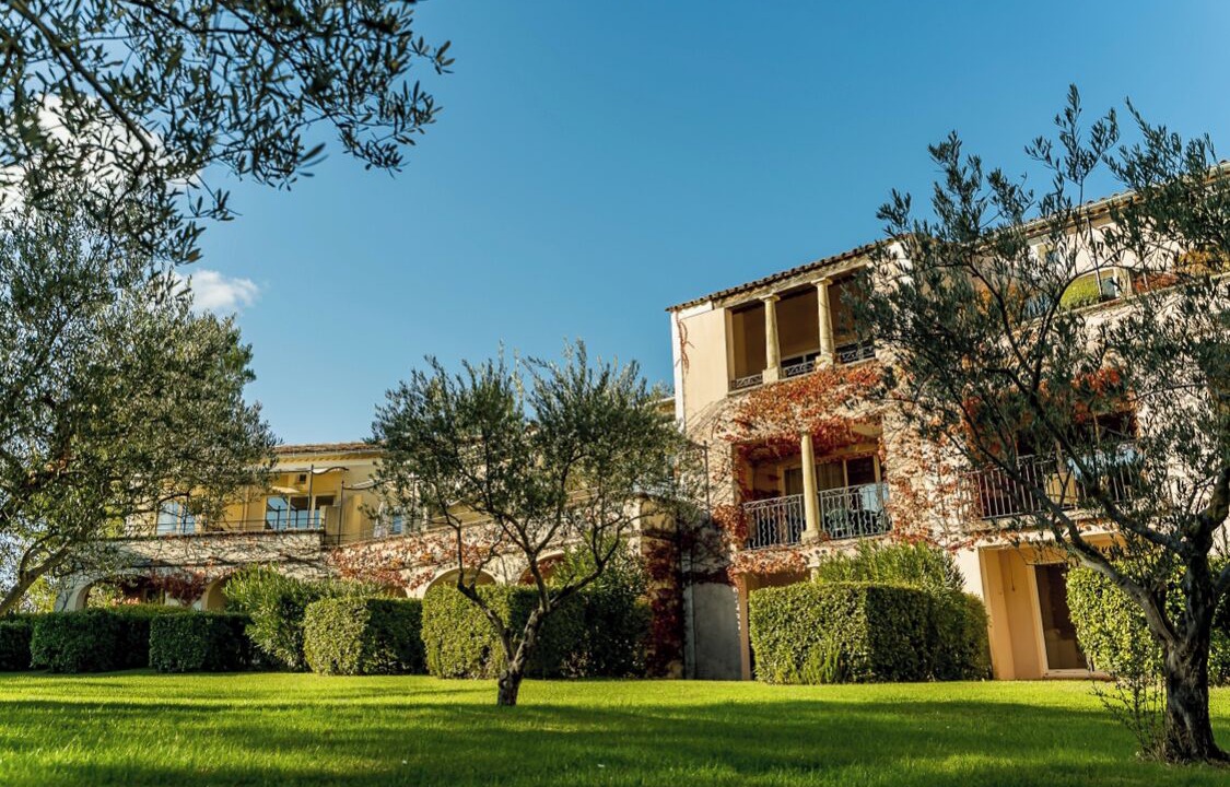 Photo of Outdoor in Pont Royal