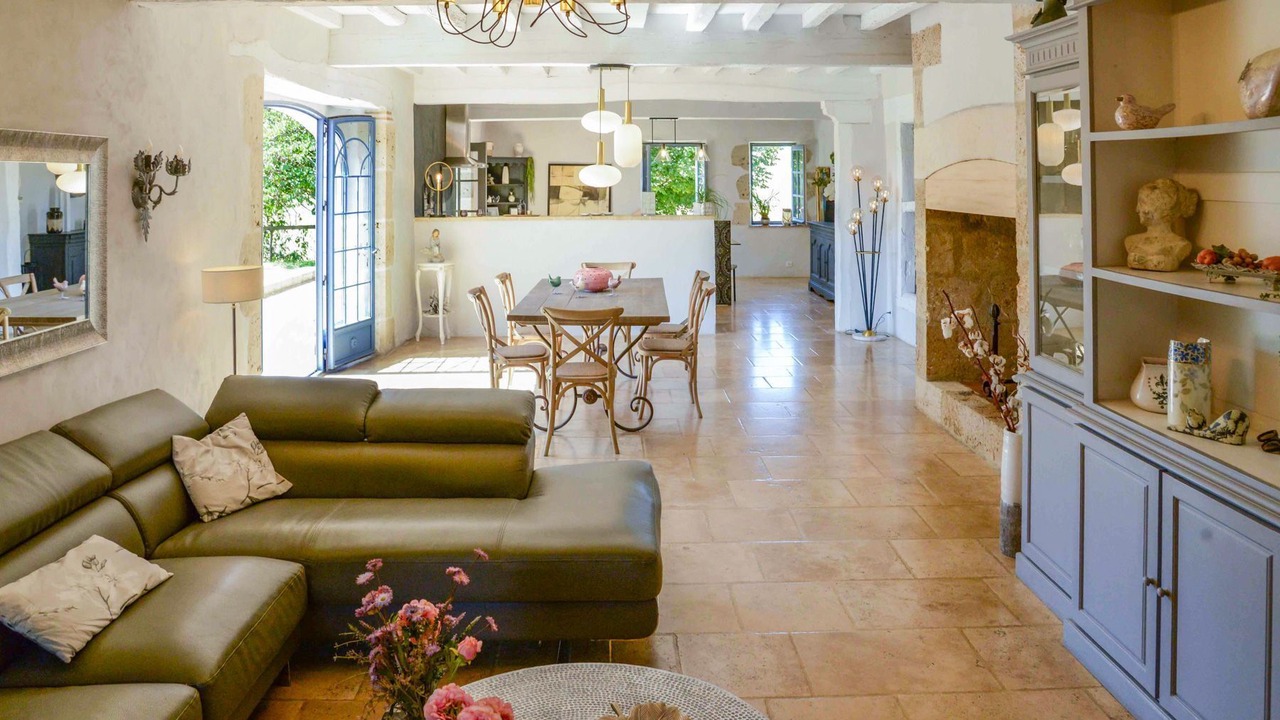 Photo of Livingroom in Moncrabeau