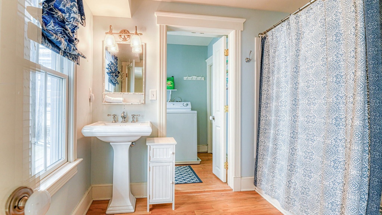 Photo of Bathroom in Ocean Grove