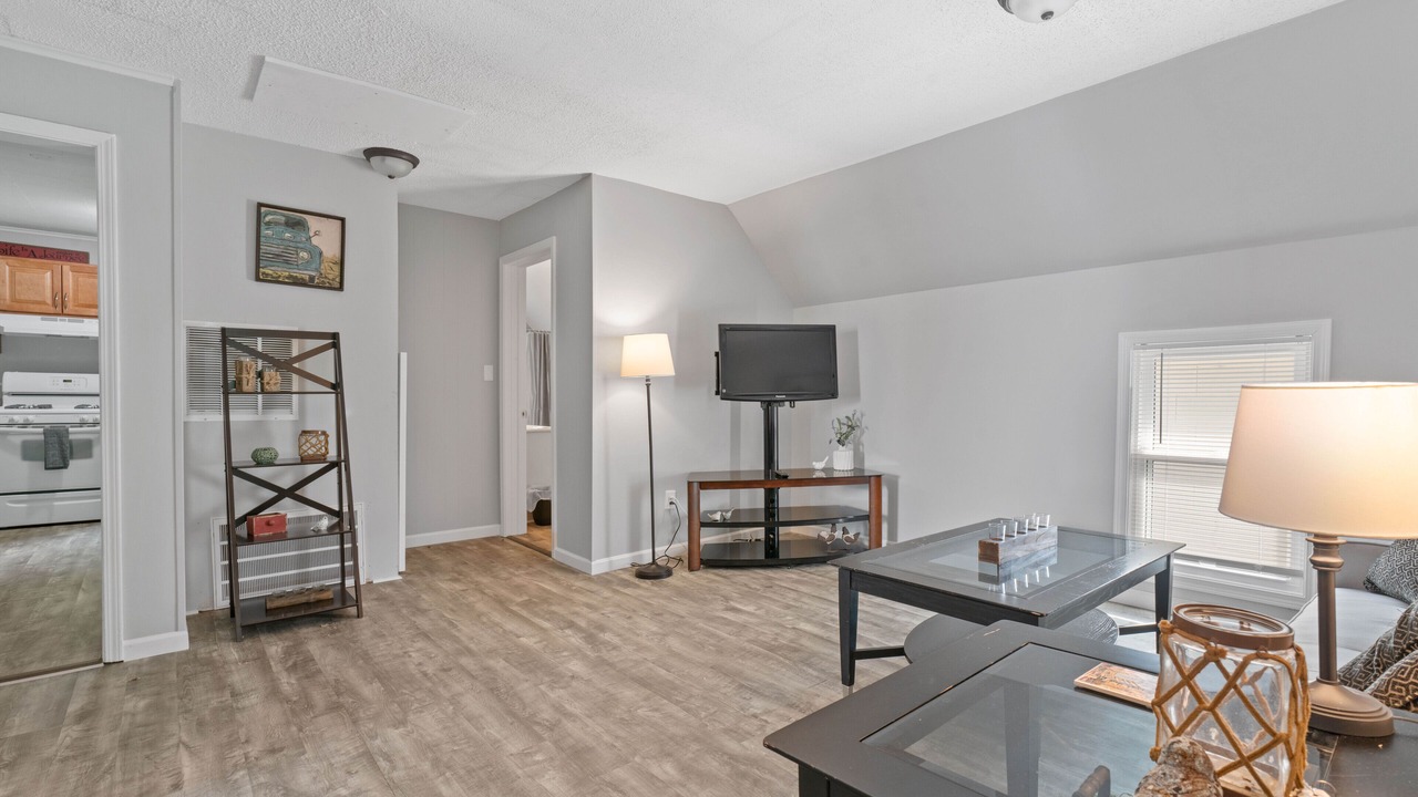 Photo of Livingroom in North Tonawanda