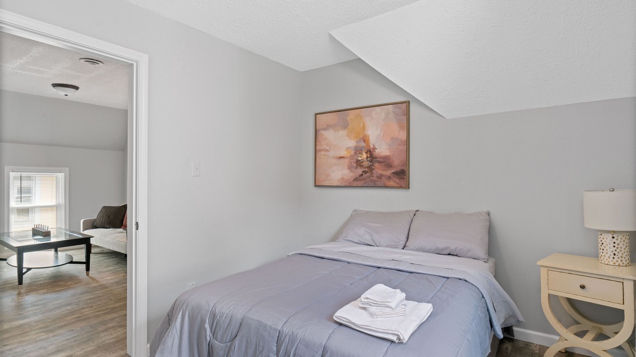 Photo of Bedroom in North Tonawanda