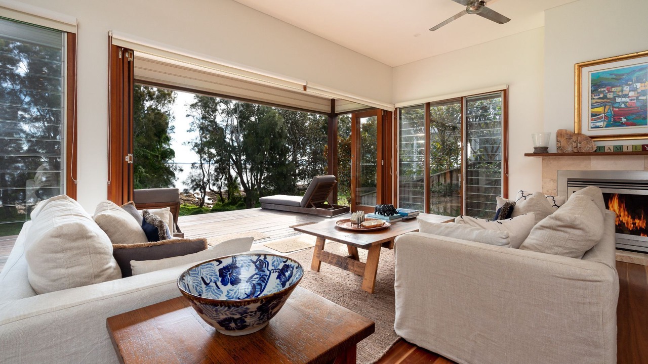 Photo of Livingroom in Currarong