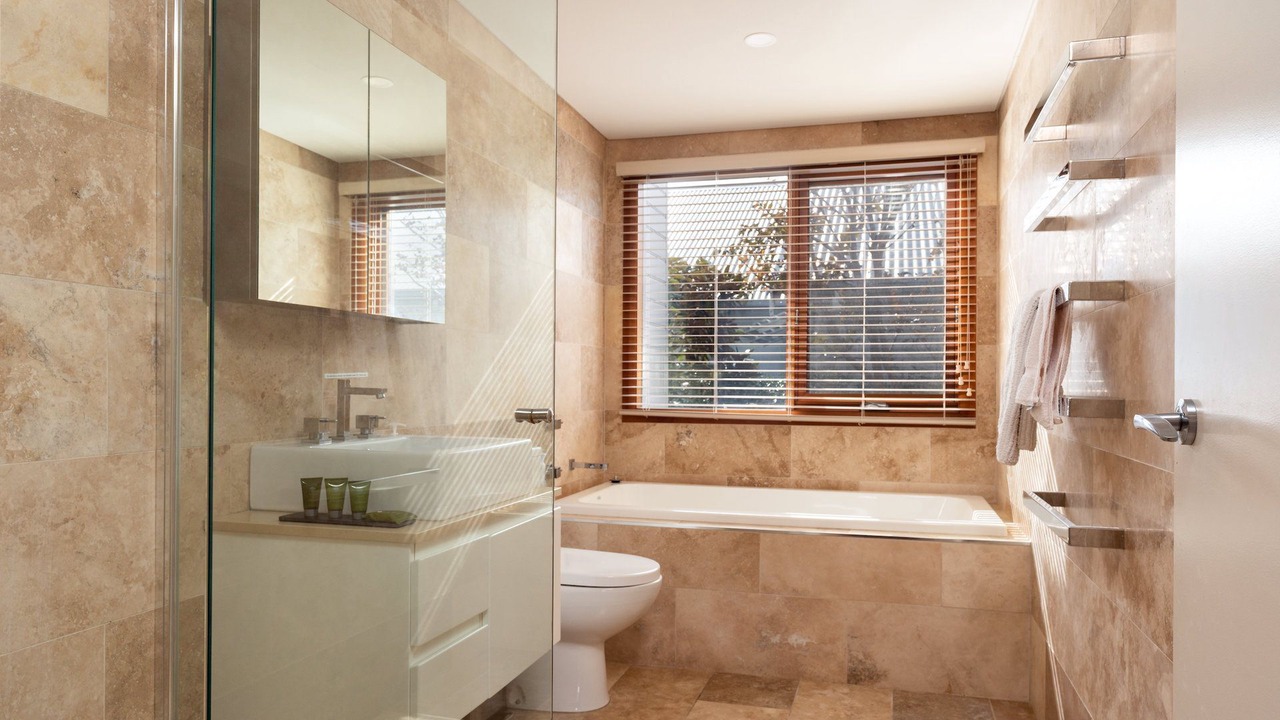 Photo of Bathroom in Currarong