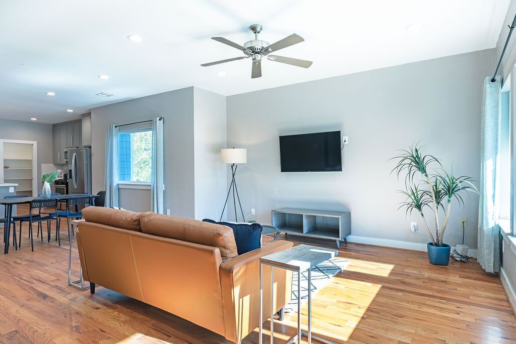 Photo of Livingroom in Greater East End