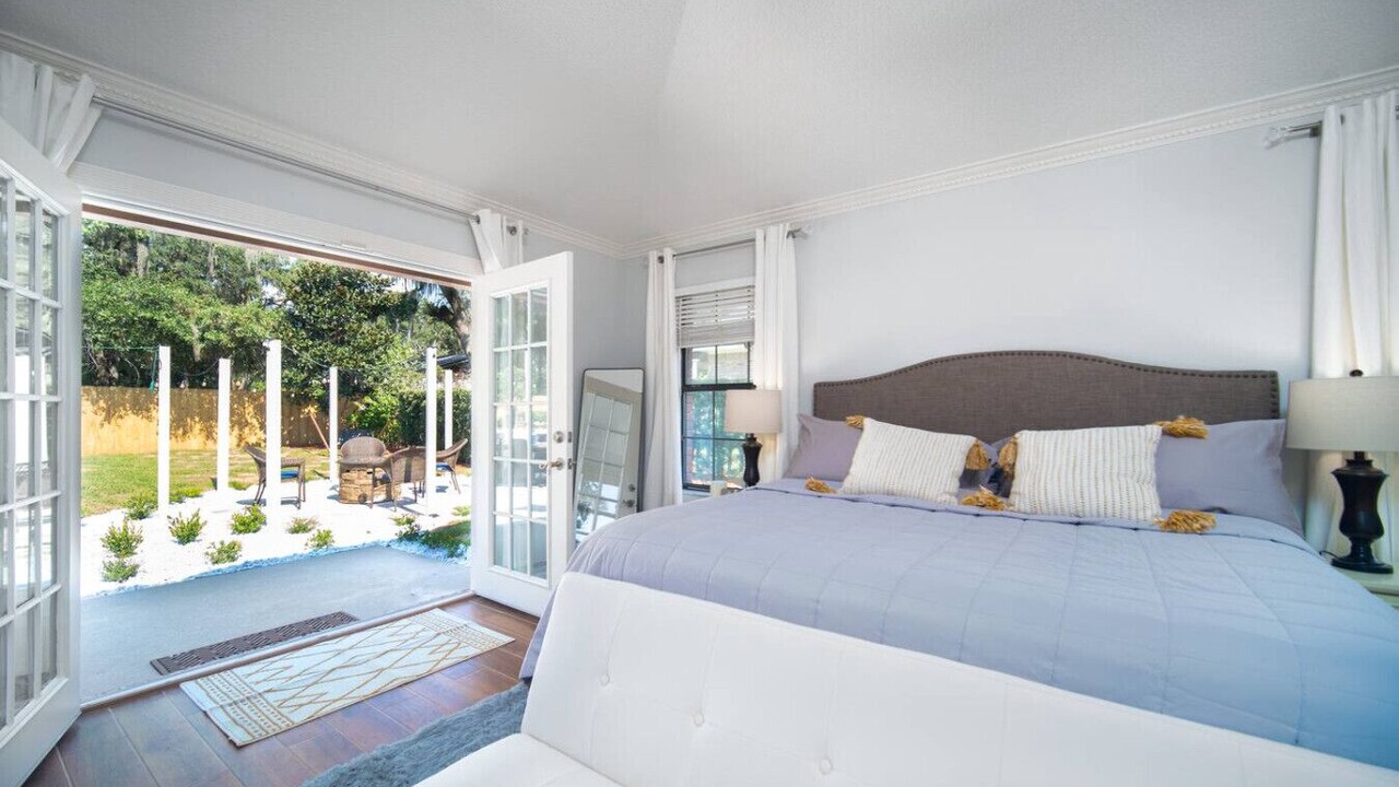 Photo of Bedroom in Southside