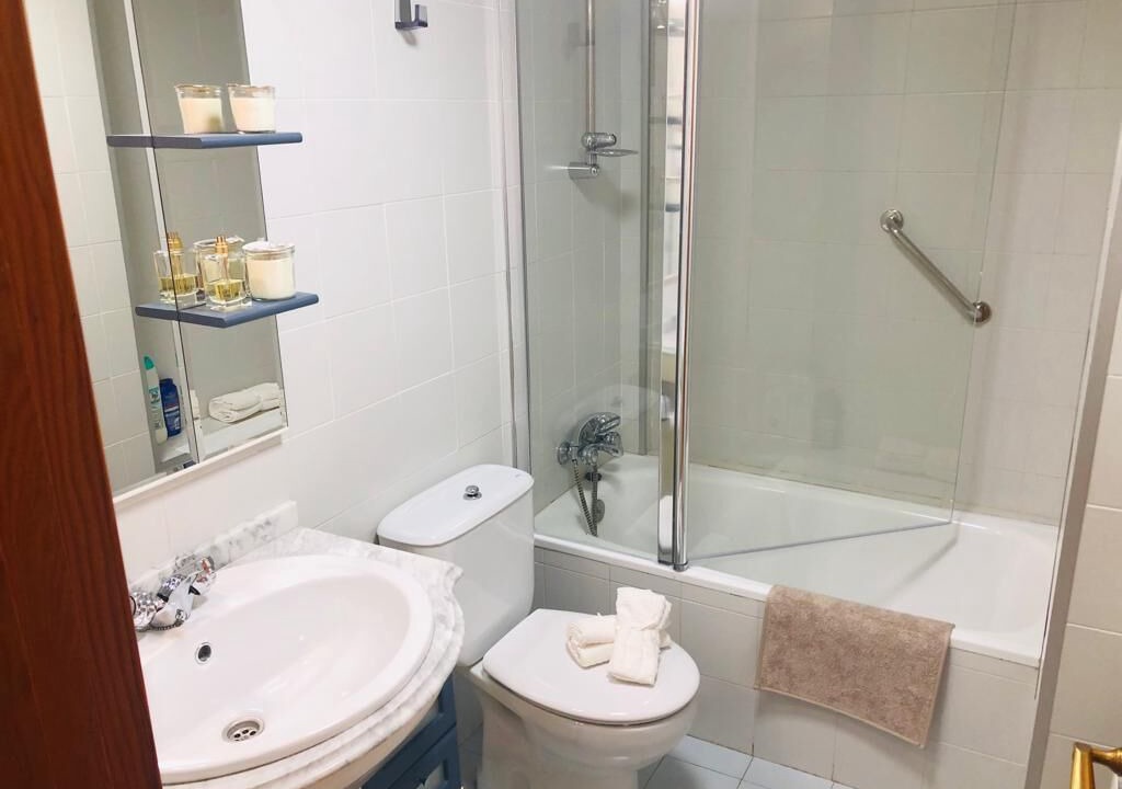 Photo of Bathroom in Jaca