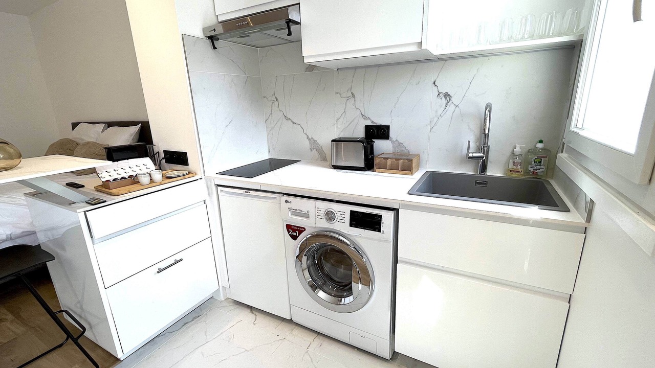 Photo of Kitchen in Republique–Point-du-Jour