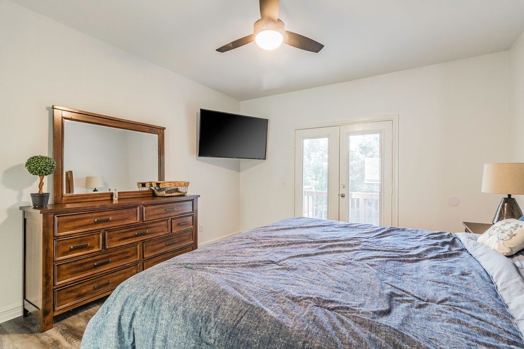 Photo of Bedroom in Lost Bridge Village