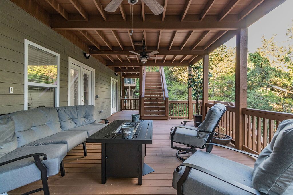 Photo of Patio Balcony in Lost Bridge Village