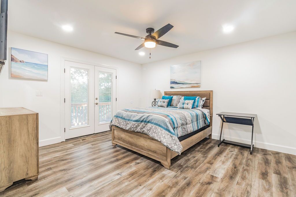 Photo of Bedroom in Lost Bridge Village