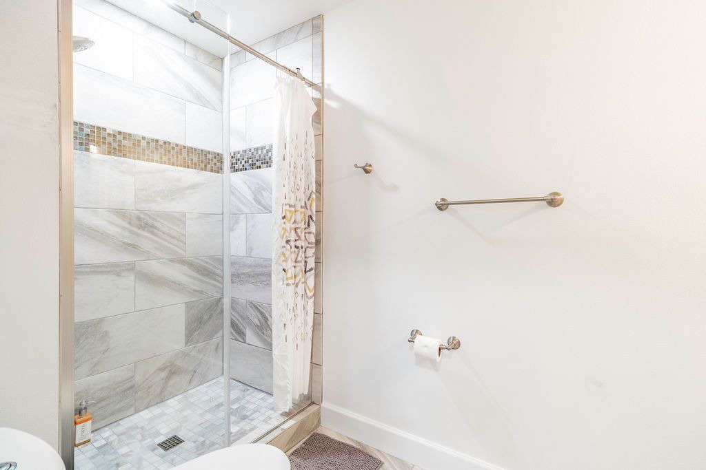 Photo of Bathroom in Lost Bridge Village
