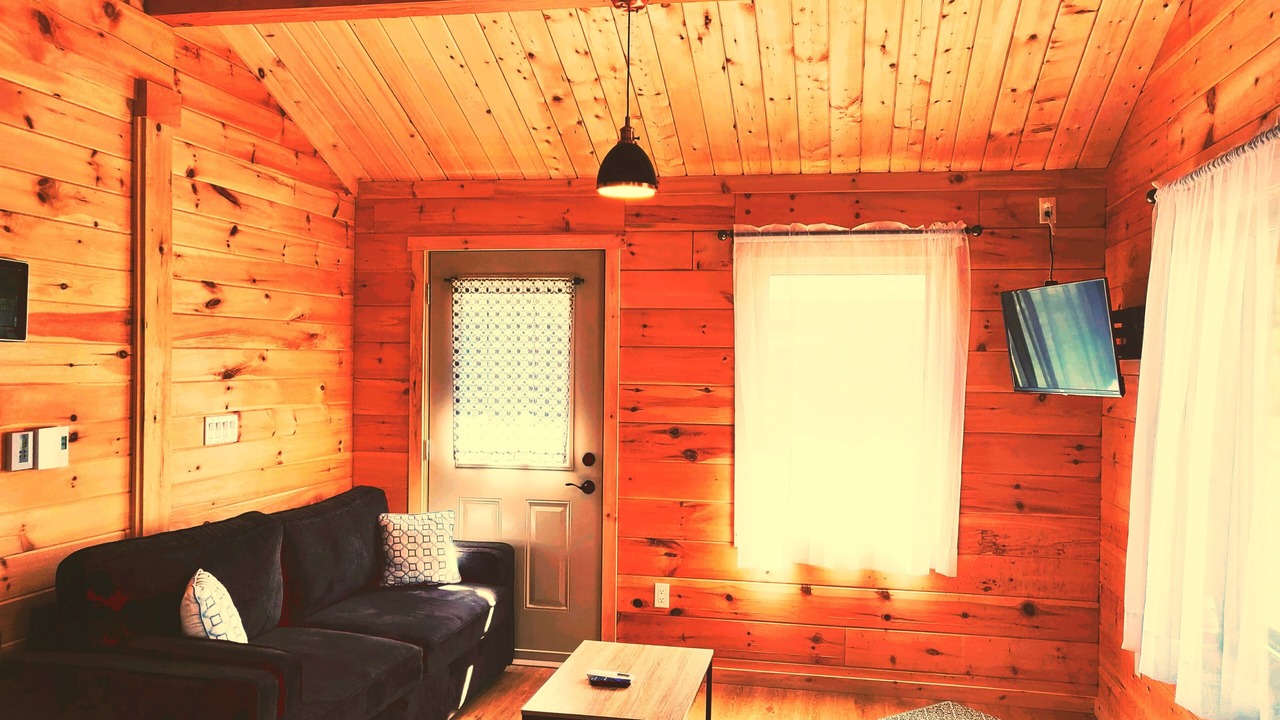 Photo of Livingroom in Smiths Corner
