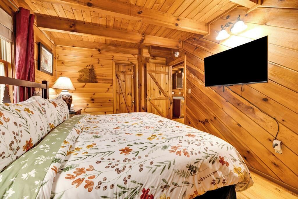 Photo of Bedroom in Caton