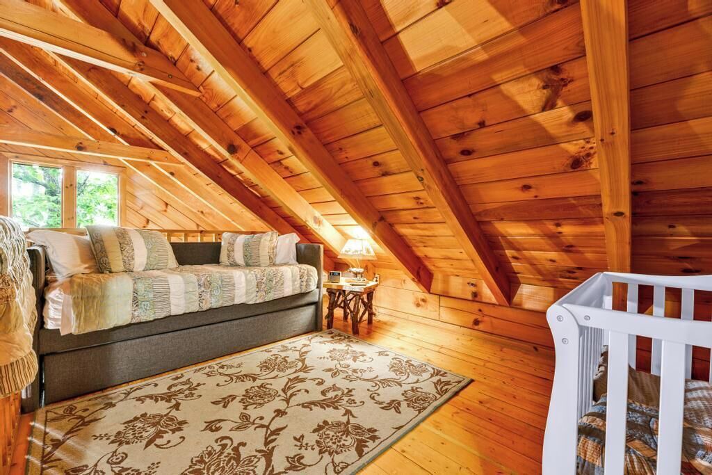 Photo of Livingroom in Caton