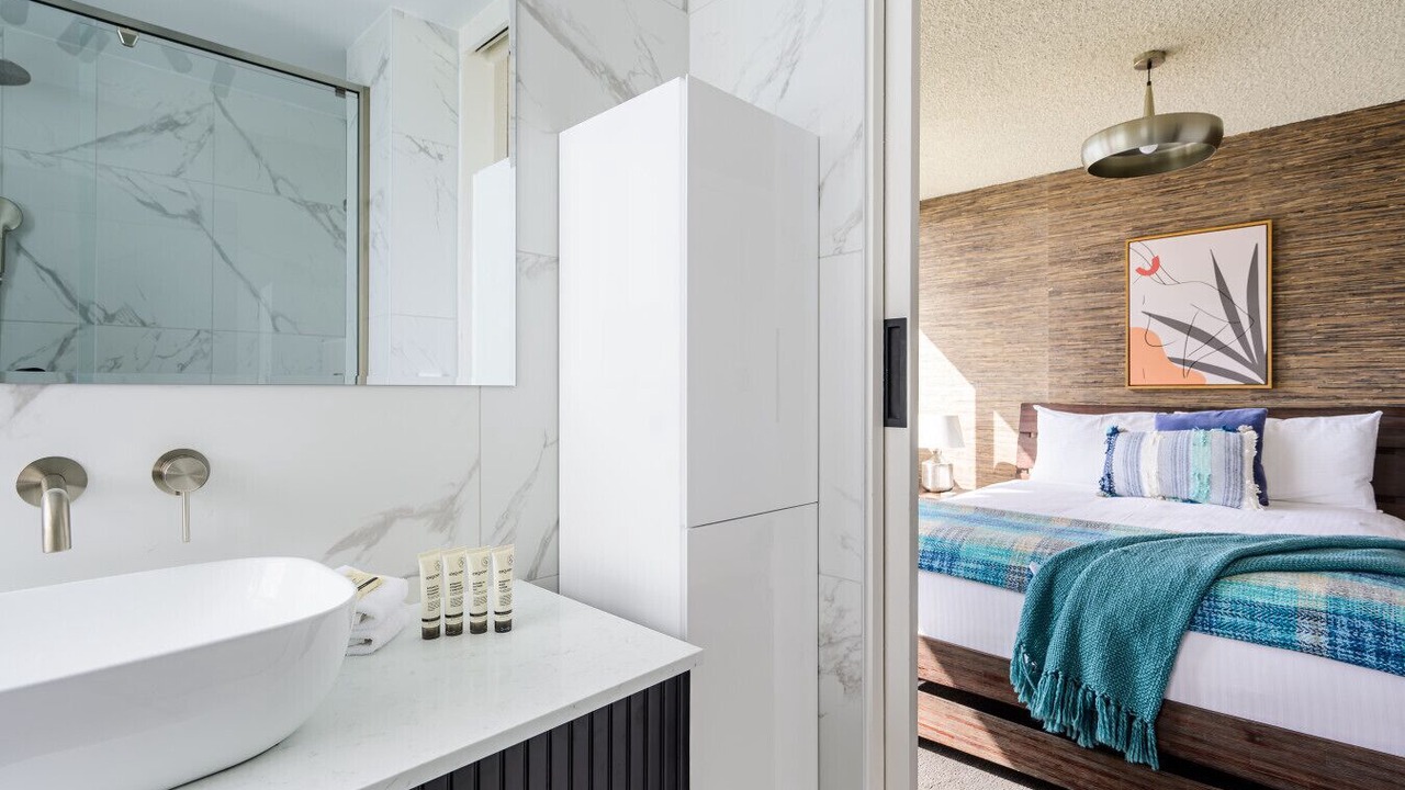 Photo of Bathroom in St Kilda West