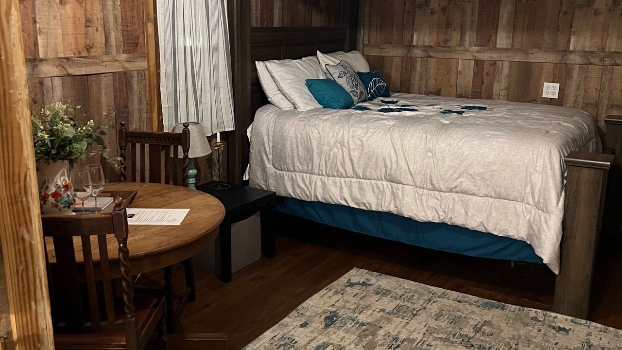 Photo of Bedroom in Lampasas