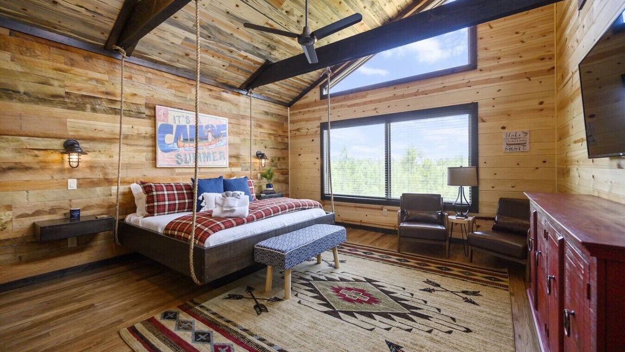 Photo of Bedroom in Broken Bow