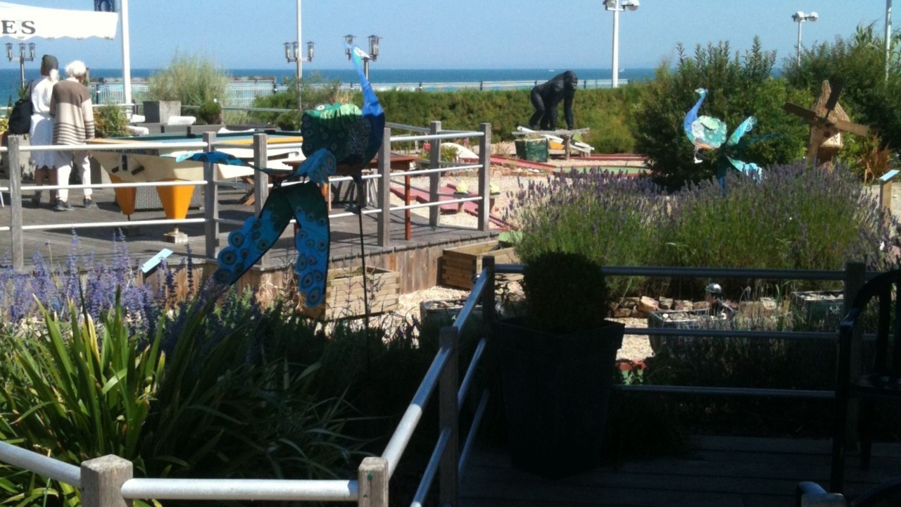 Photo of Others in Luc-sur-Mer