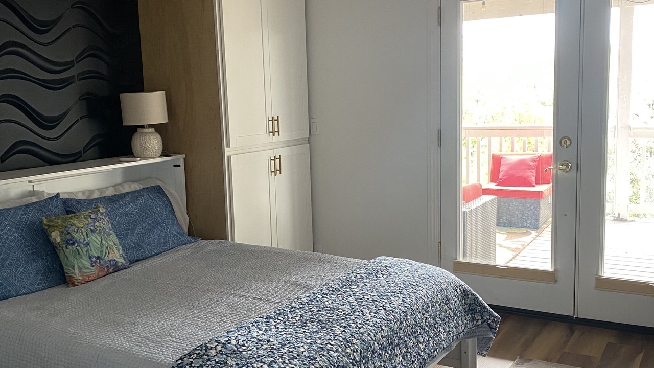 Photo of Bedroom in Alta Sierra