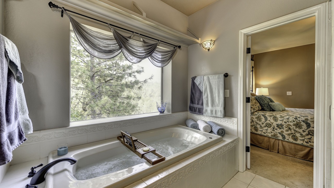 Photo of Bathroom in Alta Sierra