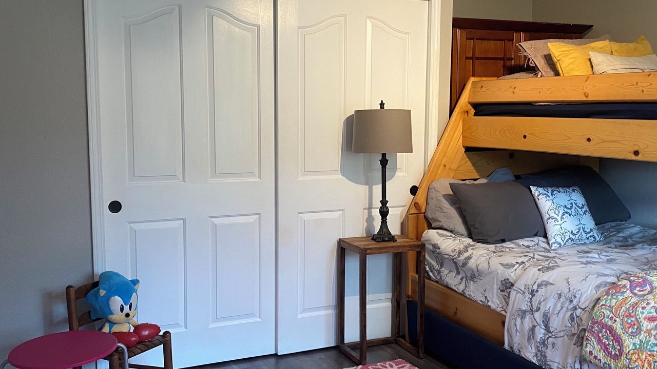 Photo of Bedroom in Alta Sierra